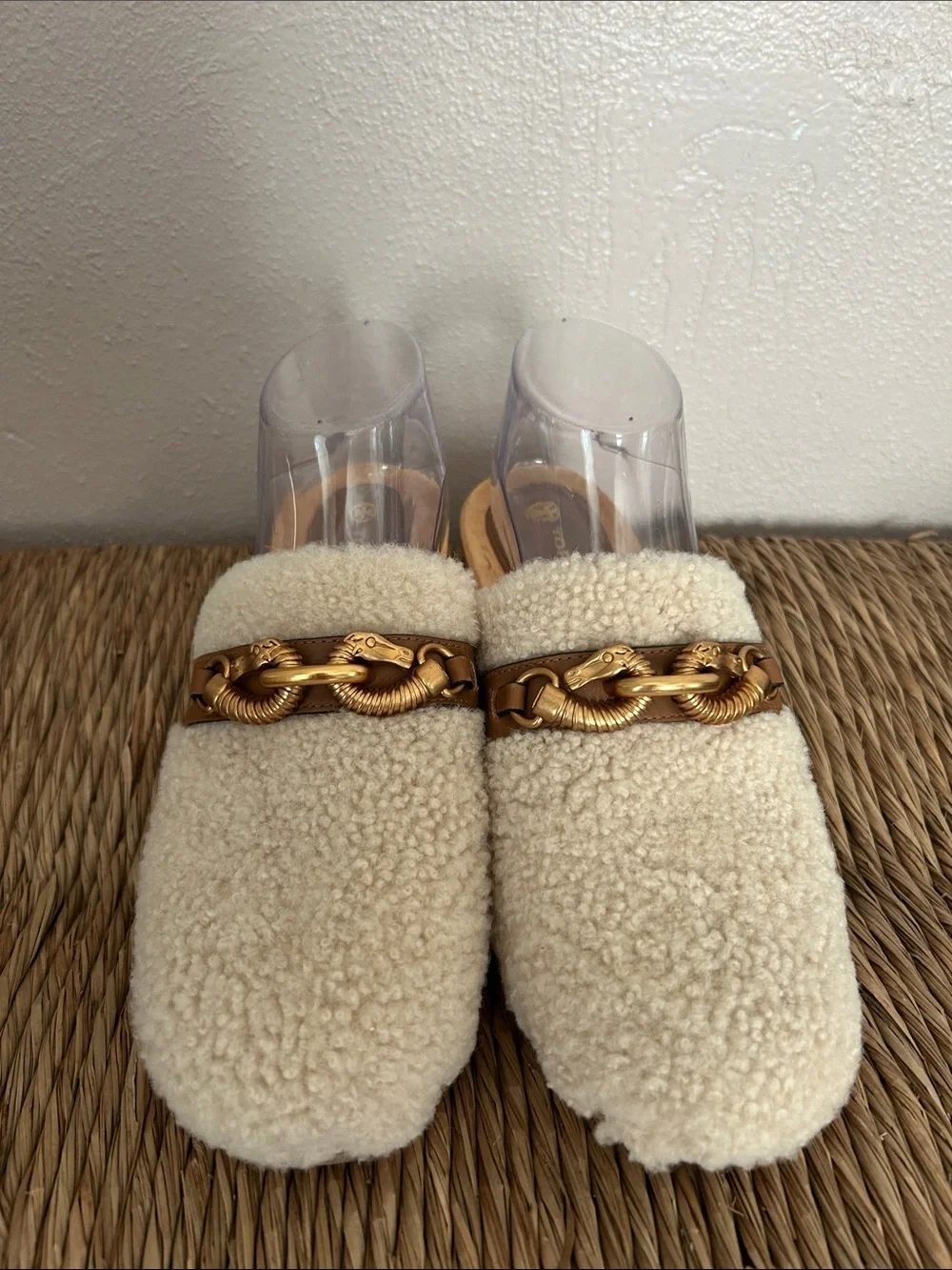 Tory Burch JESSA Shearling Mule Gold Chain Trim Mule CLOG